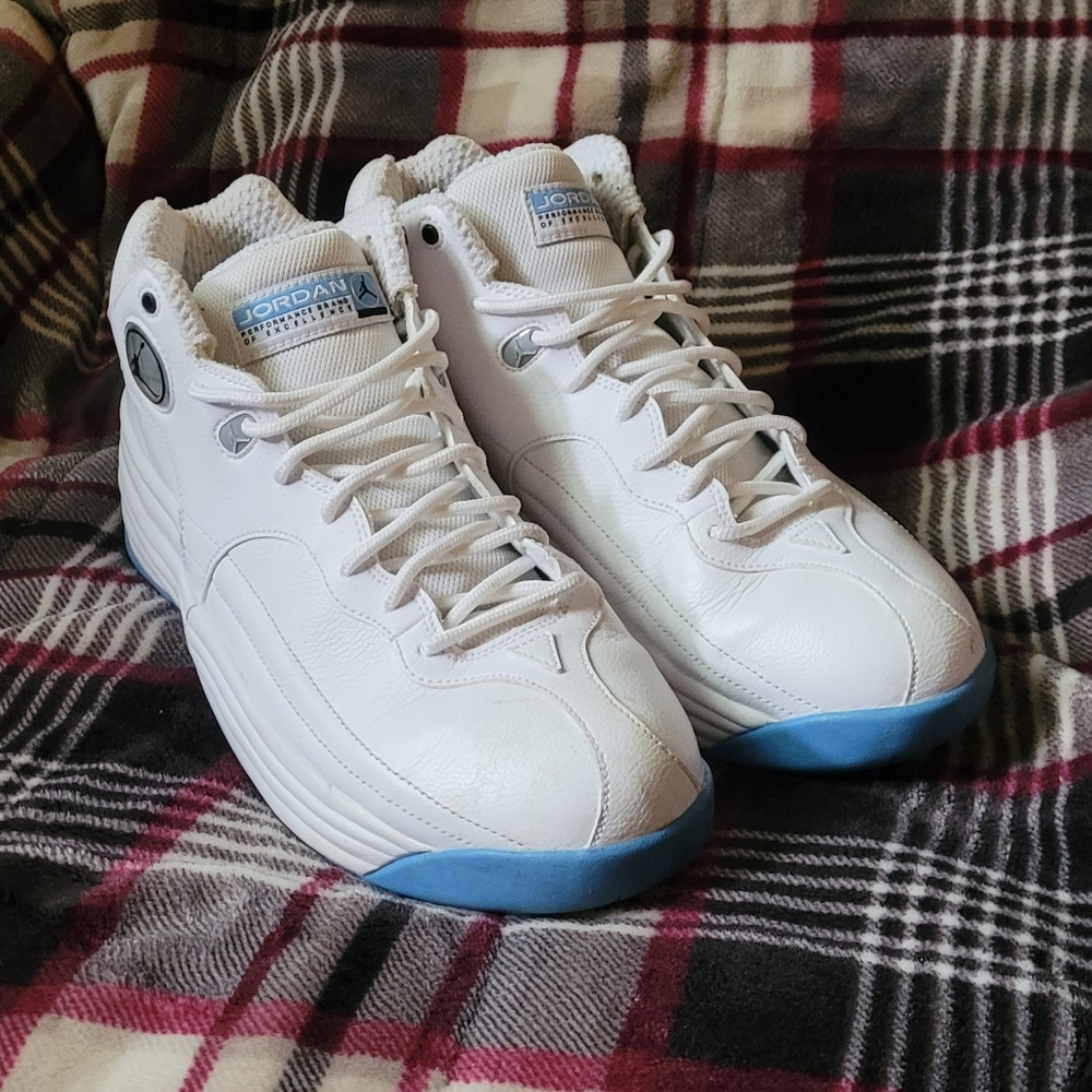 🤍Jordan Jumpman Team 1 “UNC” | The "Almost-a-Retro" Legend | Size 9💙